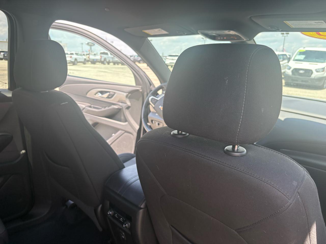 Chevrolet Traverse FWD 4dr LT Cloth w/1LT 2023