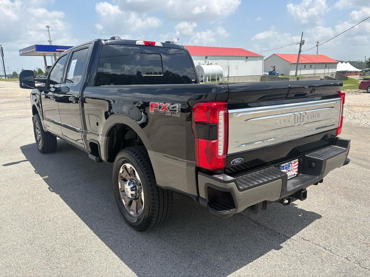 Ford Super Duty F-250 SRW King Ranch 4WD Crew Cab 8' Box 2026