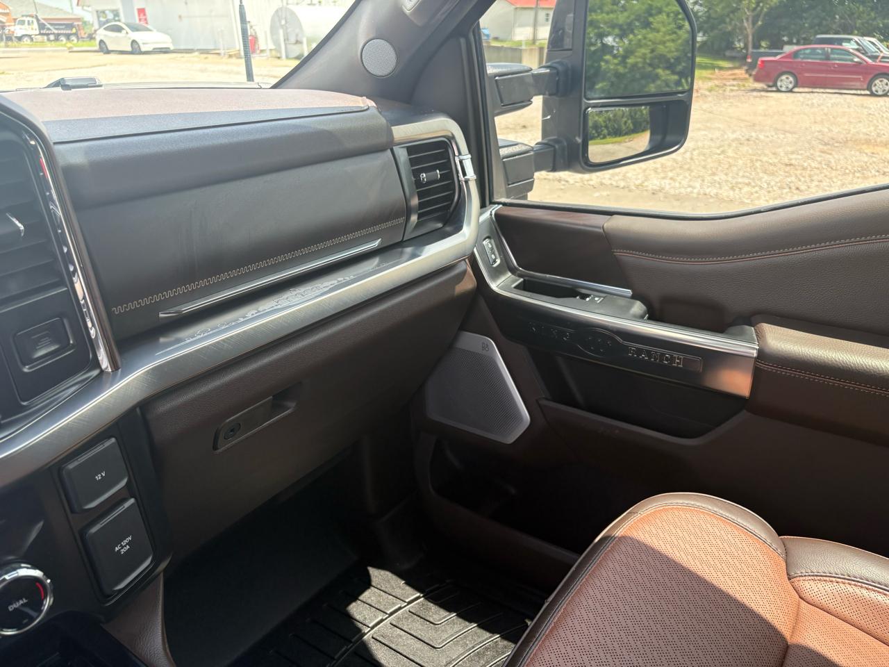 Ford Super Duty F-250 SRW King Ranch 4WD Crew Cab 8' Box 2026