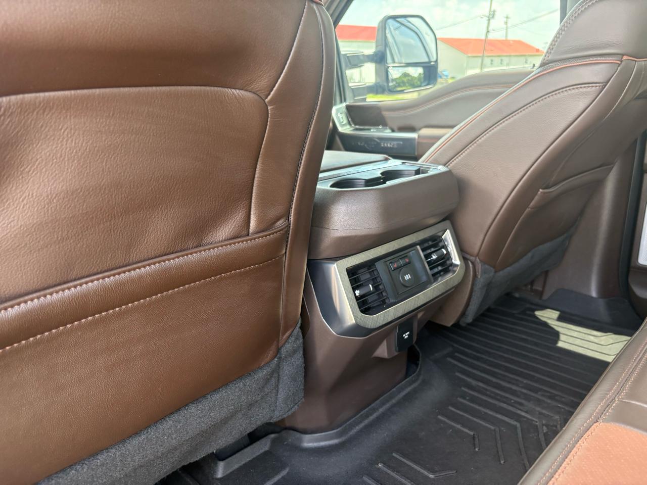 Ford Super Duty F-250 SRW King Ranch 4WD Crew Cab 8' Box 2026
