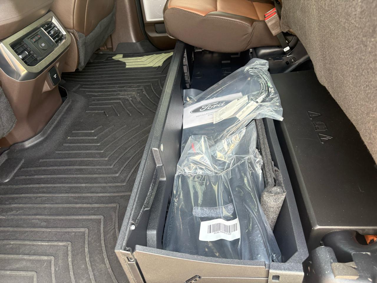 Ford Super Duty F-250 SRW King Ranch 4WD Crew Cab 8' Box 2026