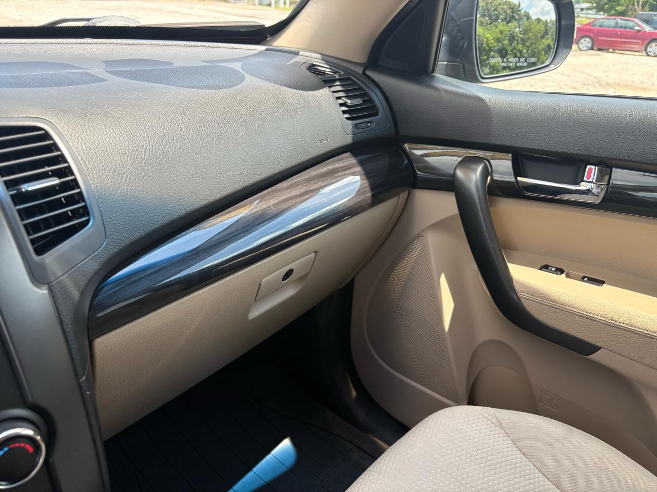 Kia Sorento AWD 4dr I4 LX 2011