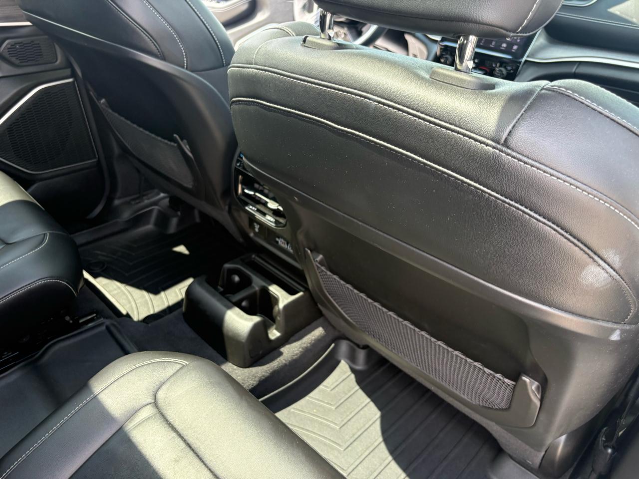 Jeep Grand Cherokee L Limited 4x4 2021
