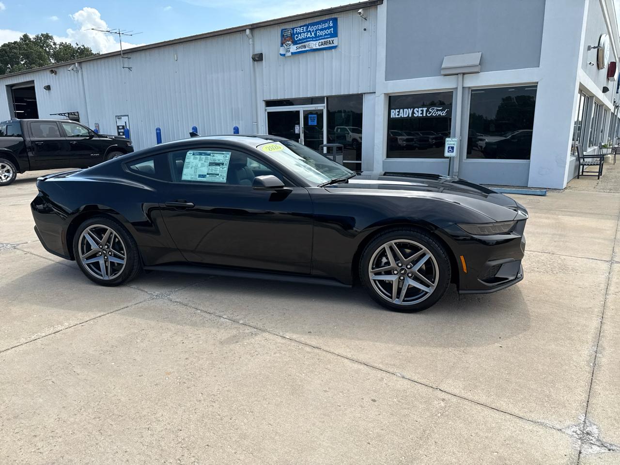 Ford Mustang EcoBoost Fastback 2026