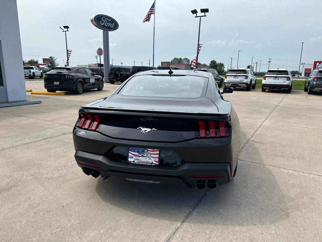 Ford Mustang EcoBoost Fastback 2026
