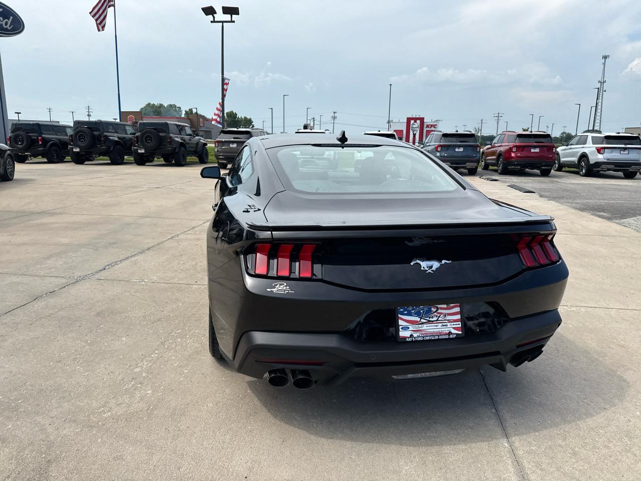 Ford Mustang EcoBoost Fastback 2026