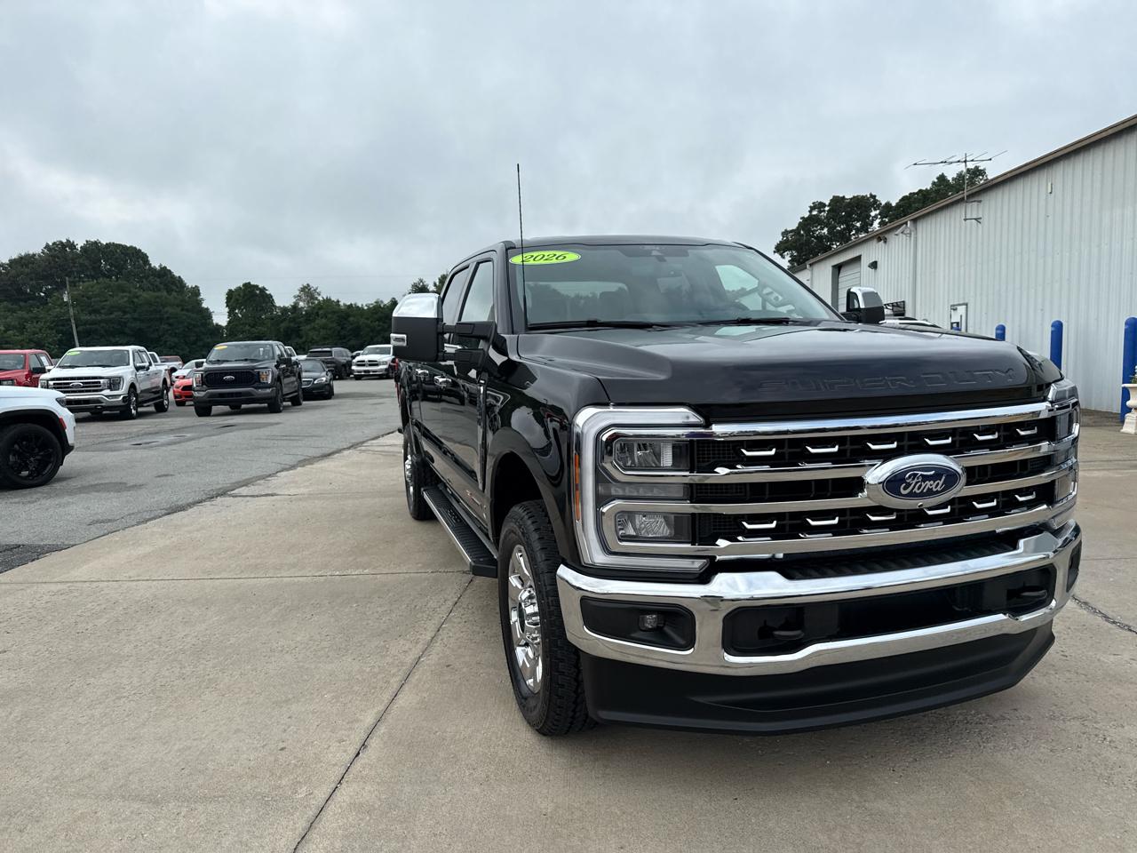 2026 Ford Super Duty F-350 SRW Lariat 4WD Crew Cab 8' Box