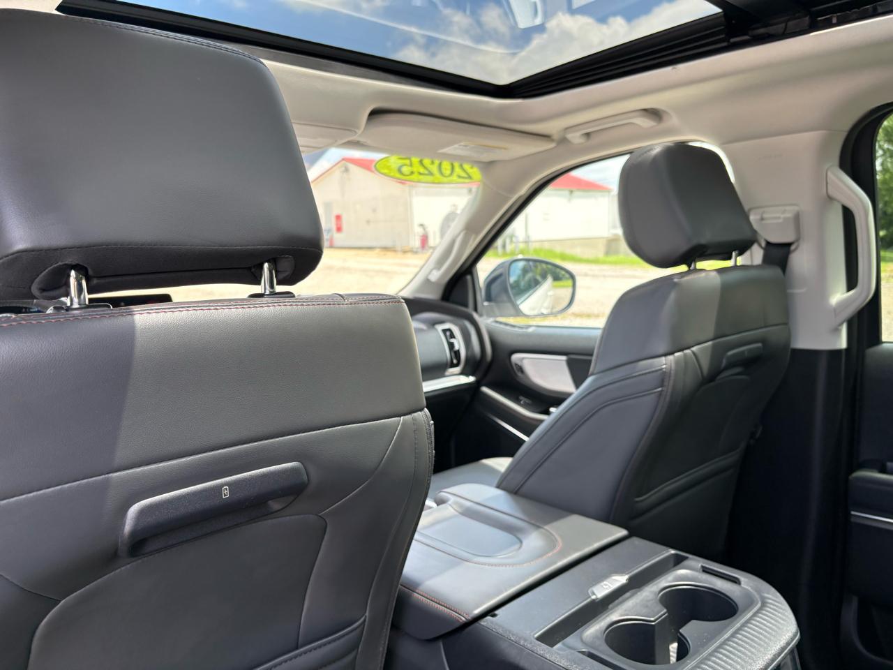 Ford Expedition Active 4x4 2025