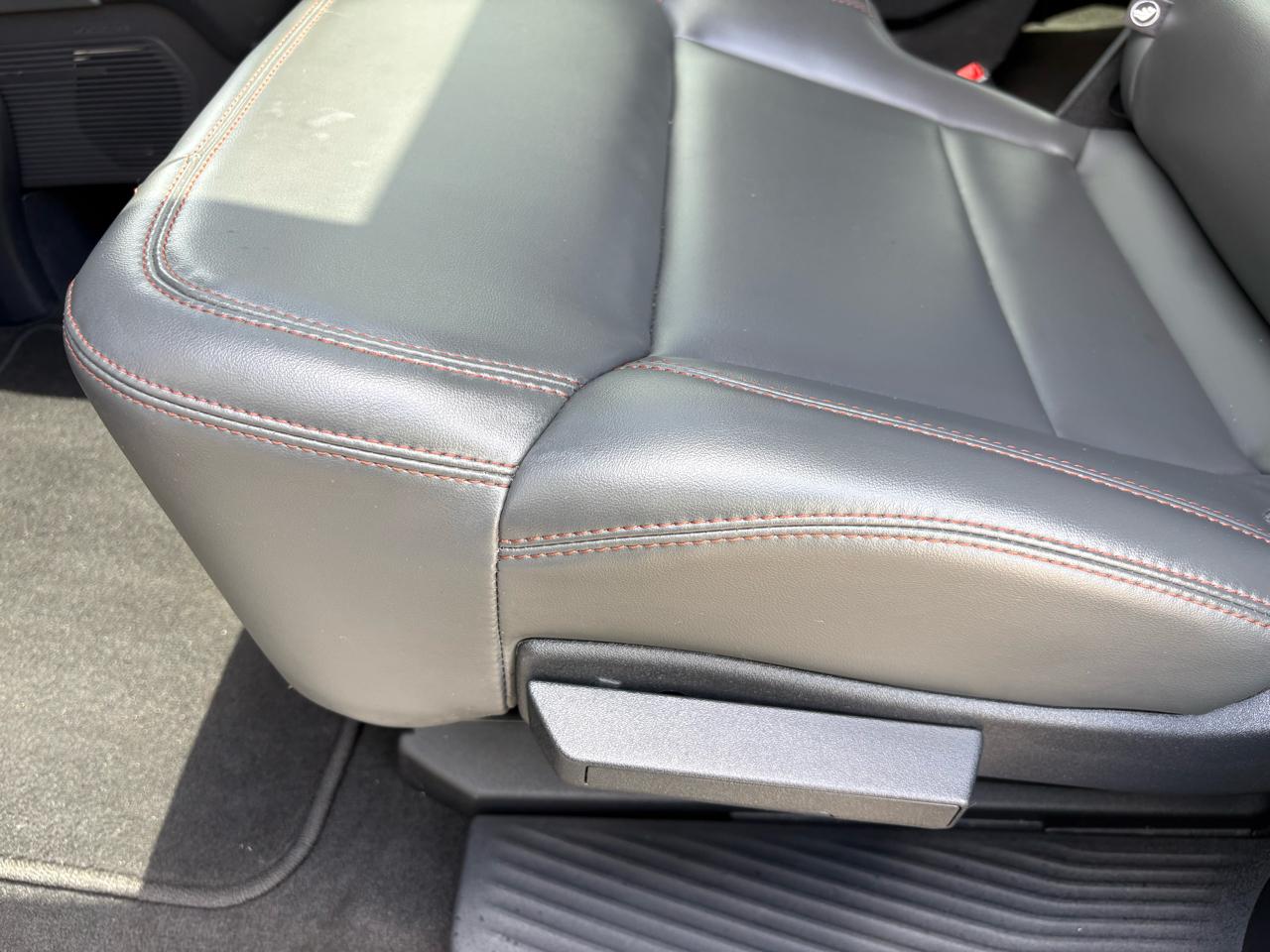 Ford Expedition Active 4x4 2025