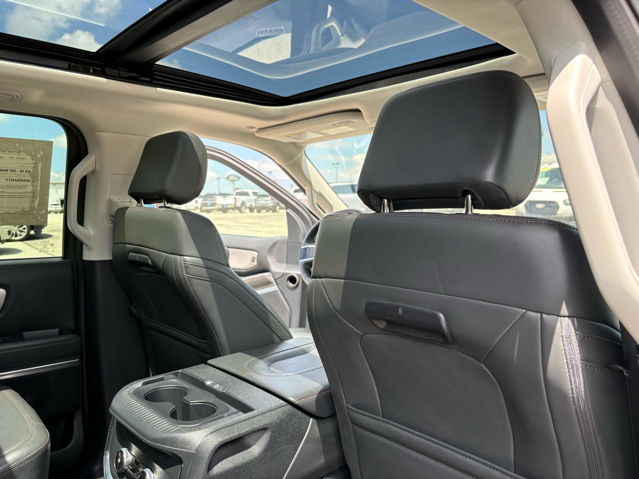 Ford Expedition Active 4x4 2025