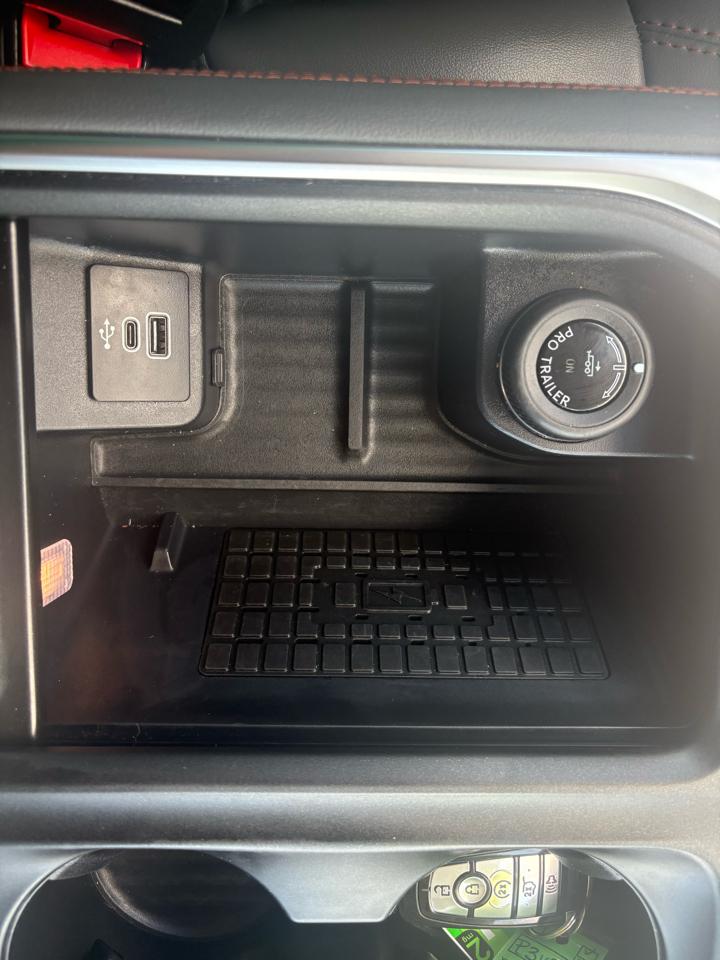 Ford Expedition Active 4x4 2025