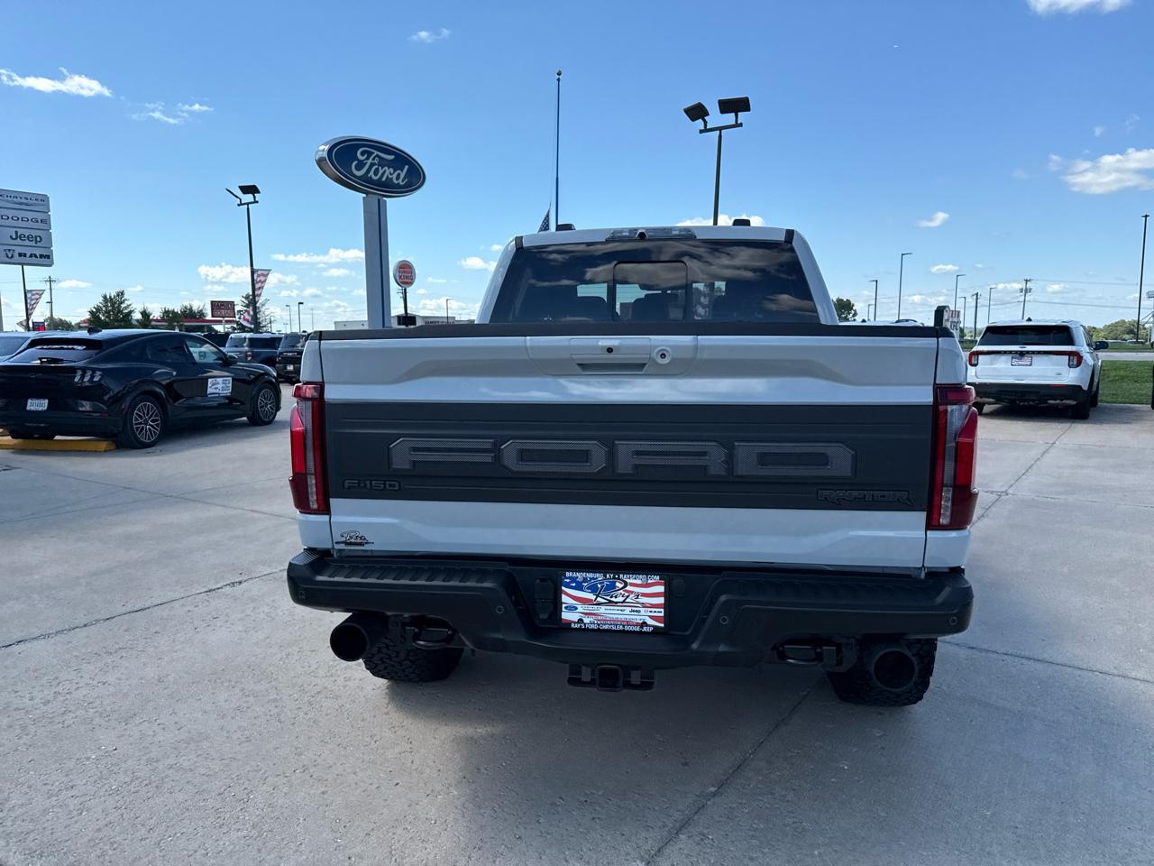 Ford F-150 Raptor 4WD SuperCrew 5.5' Box 2026