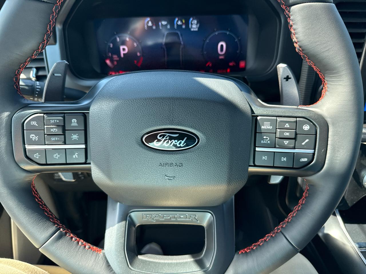 Ford F-150 Raptor 4WD SuperCrew 5.5' Box 2026