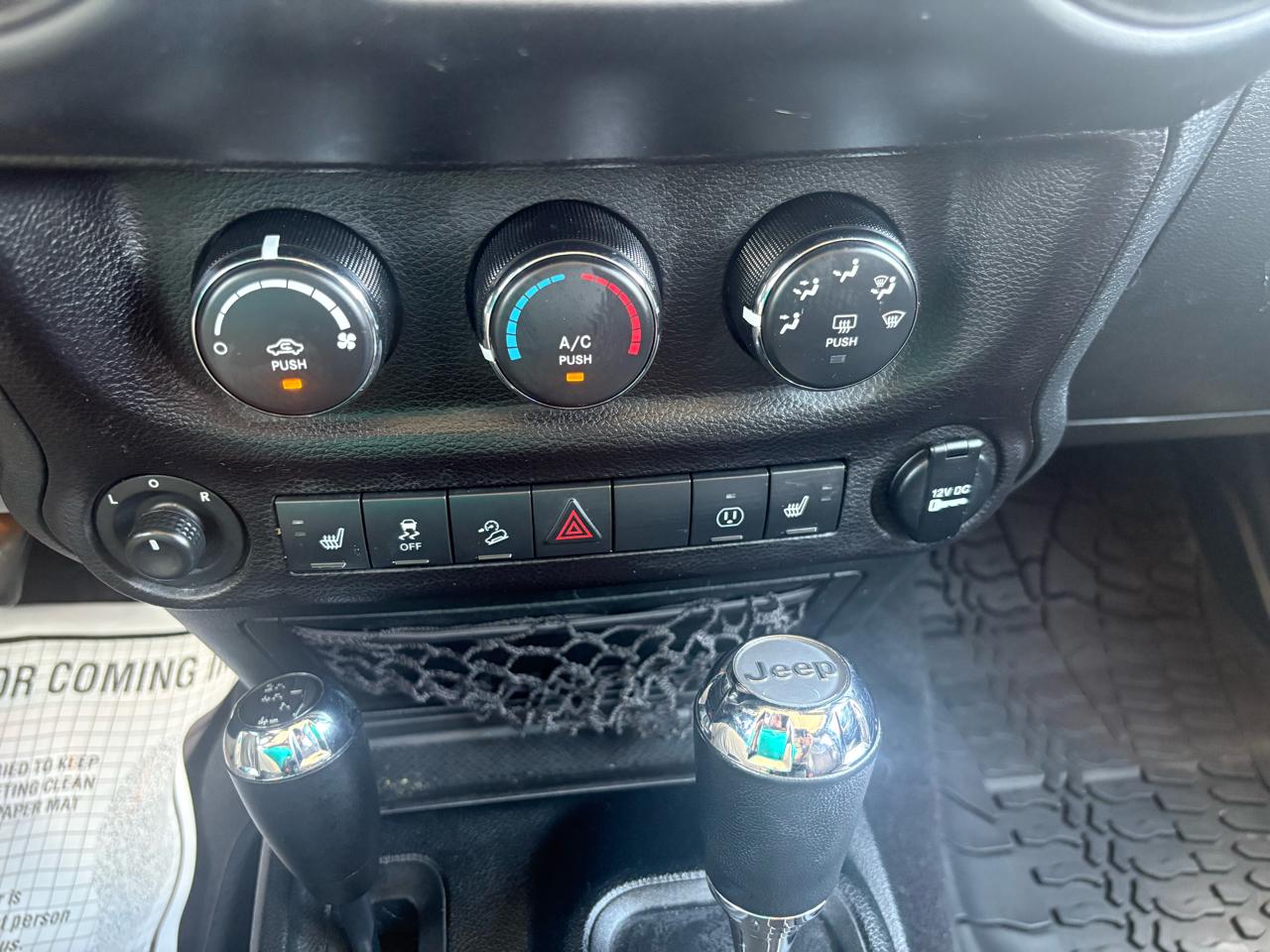 Jeep Wrangler JK Unlimited Freedom Edition 4x4 2018