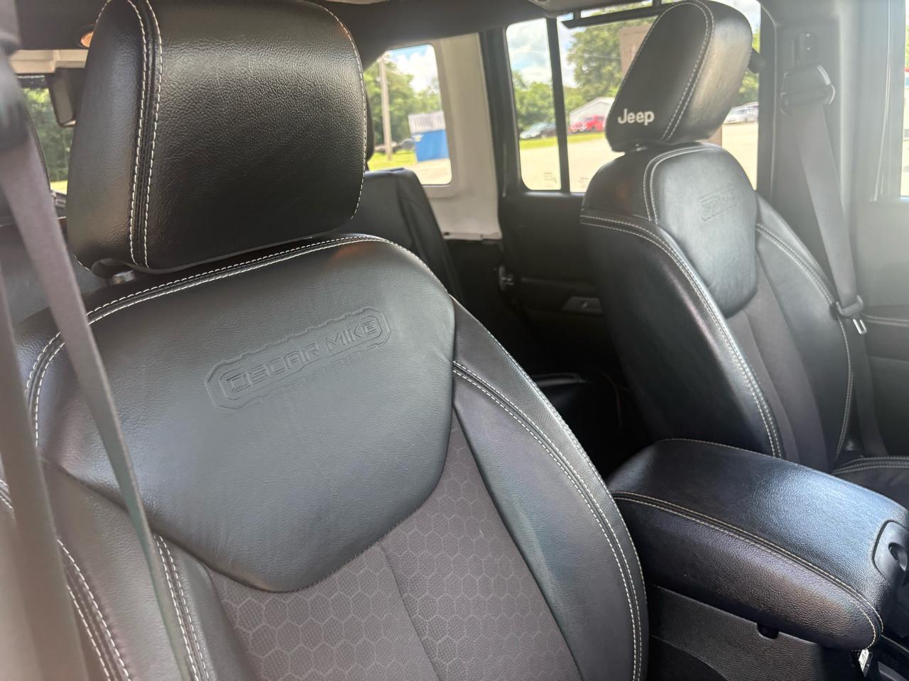 Jeep Wrangler JK Unlimited Freedom Edition 4x4 2018
