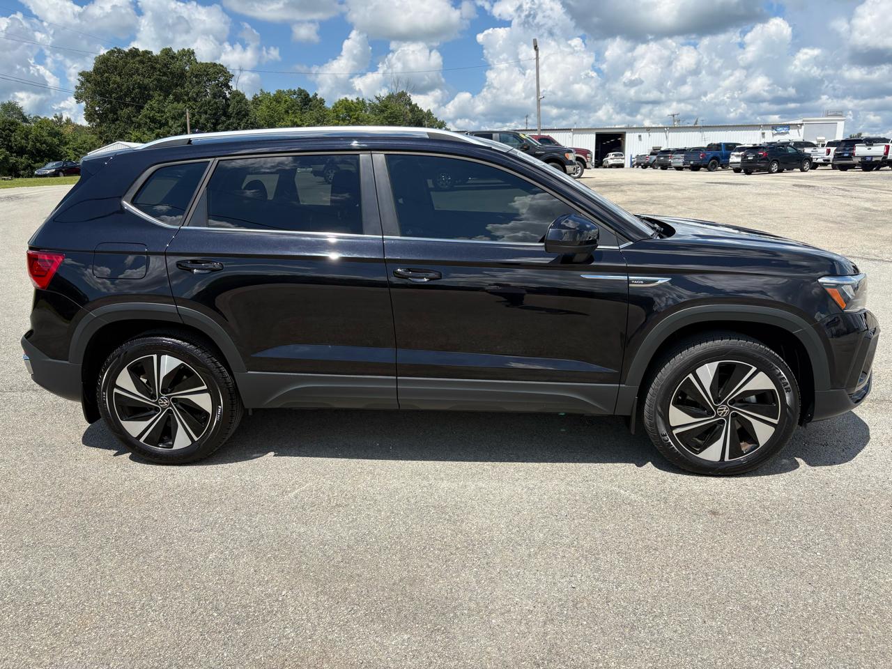 Volkswagen Taos SE 4Motion 2024