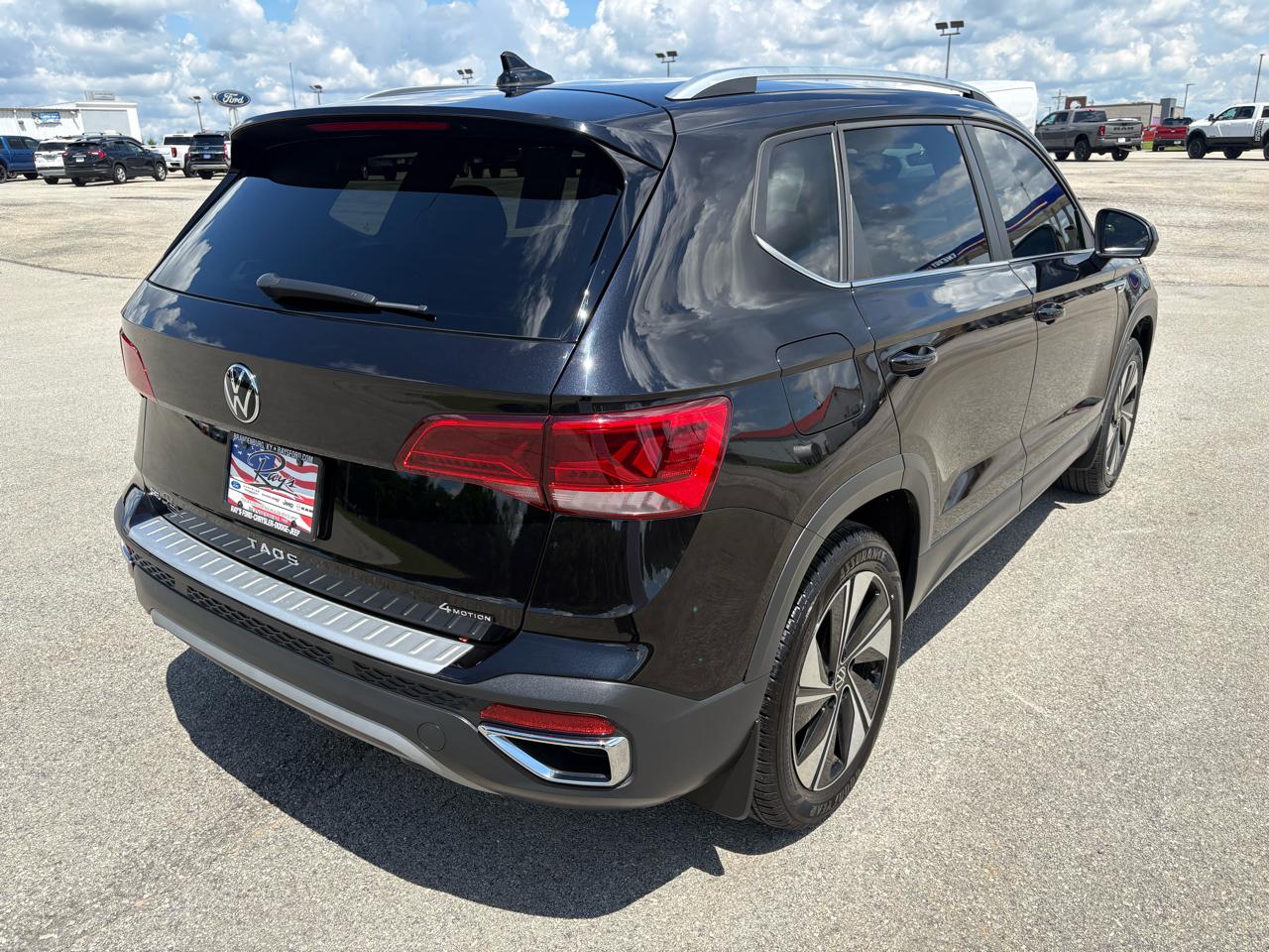 Volkswagen Taos SE 4Motion 2024