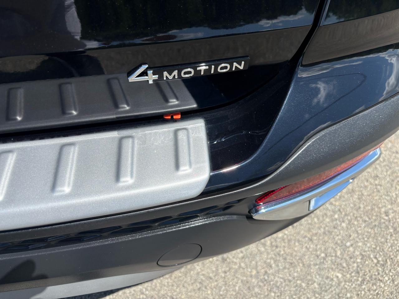 Volkswagen Taos SE 4Motion 2024