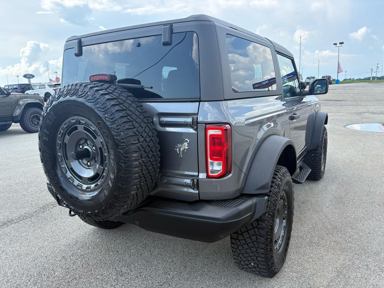 Ford Bronco Black Diamond 2 Door 4x4 2024