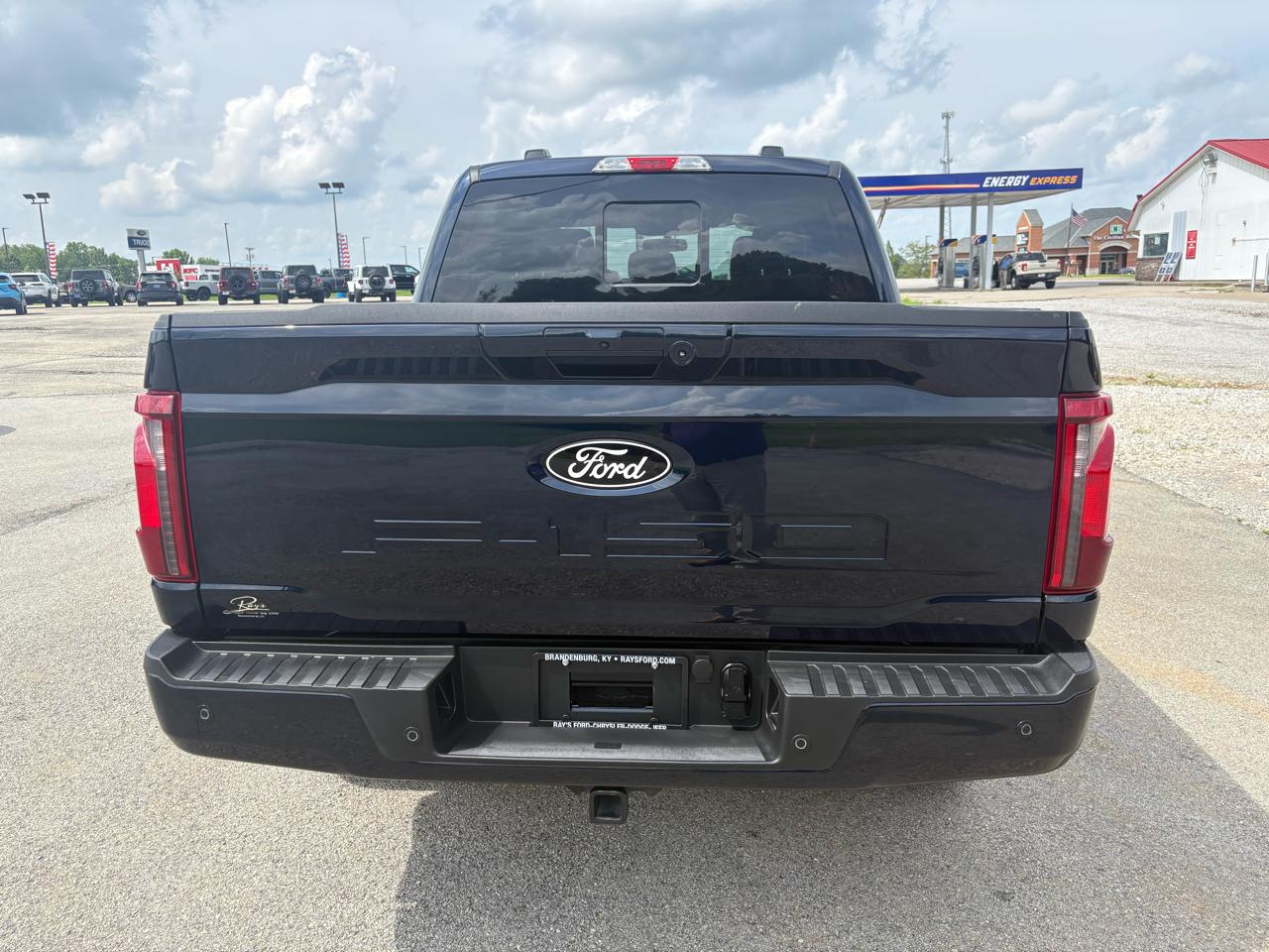Ford F-150 4WD SuperCrew 145" XLT 2025