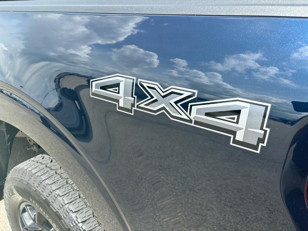 Ford F-150 4WD SuperCrew 145" XLT 2025