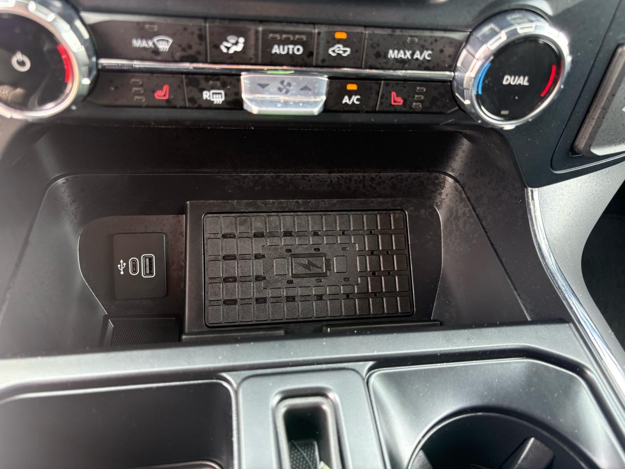 Ford F-150 4WD SuperCrew 145" XLT 2025