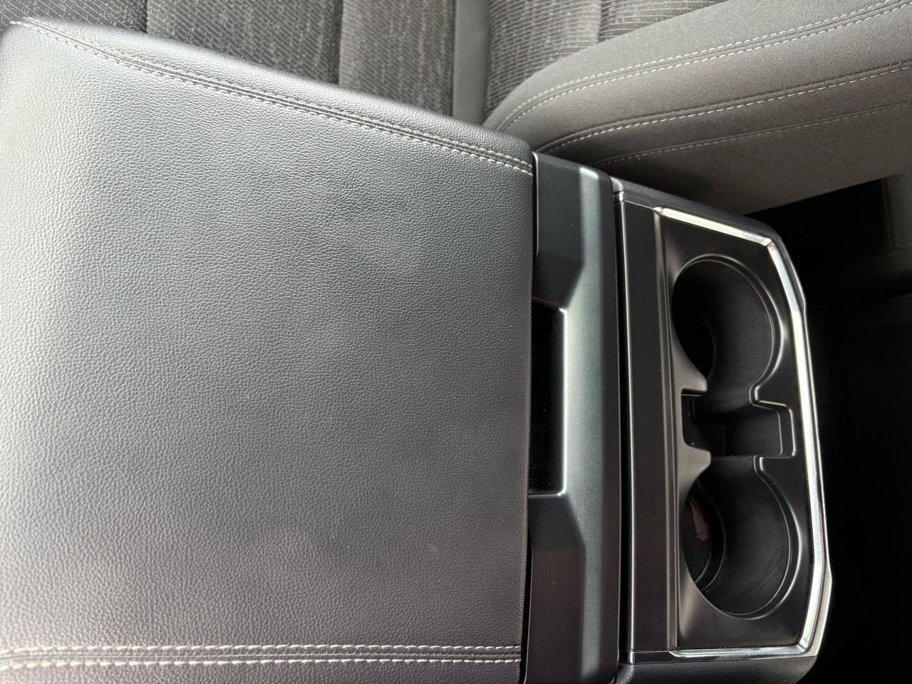 Ford F-150 4WD SuperCrew 145" XLT 2025