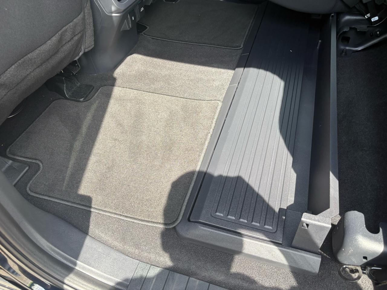 Ford F-150 4WD SuperCrew 145" XLT 2025