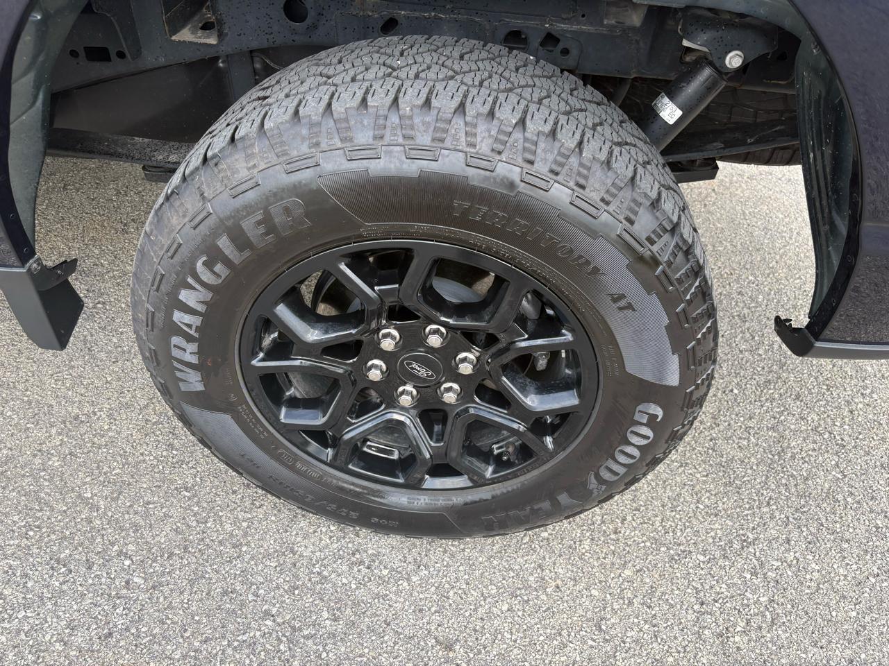 Ford F-150 4WD SuperCrew 145" XLT 2025