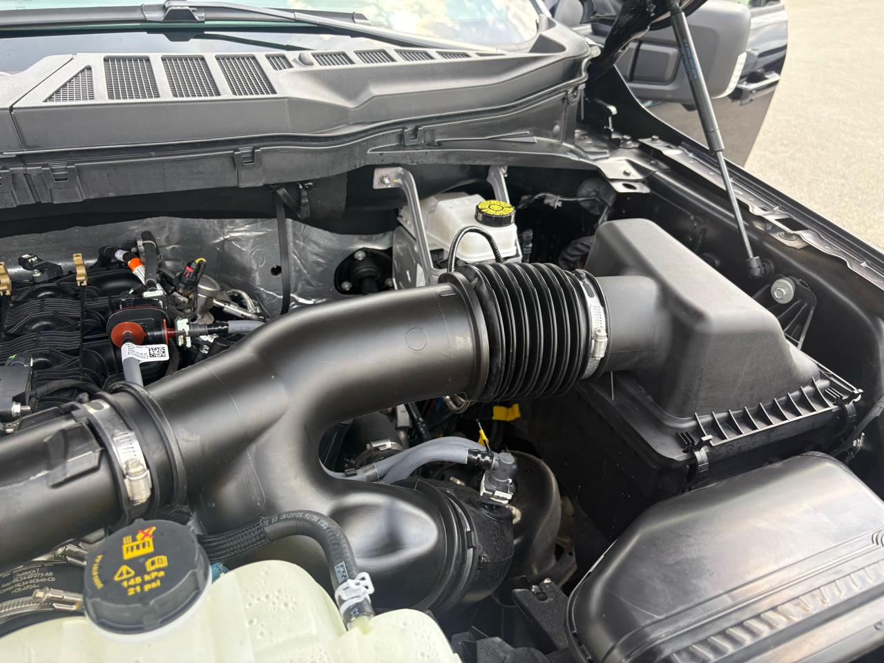 Ford F-150 4WD SuperCrew 145" XLT 2025