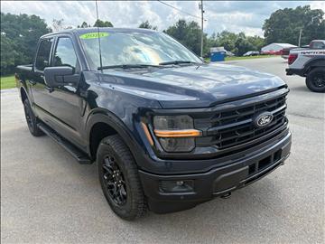 2025 Ford F-150 4WD SuperCrew 145" XLT