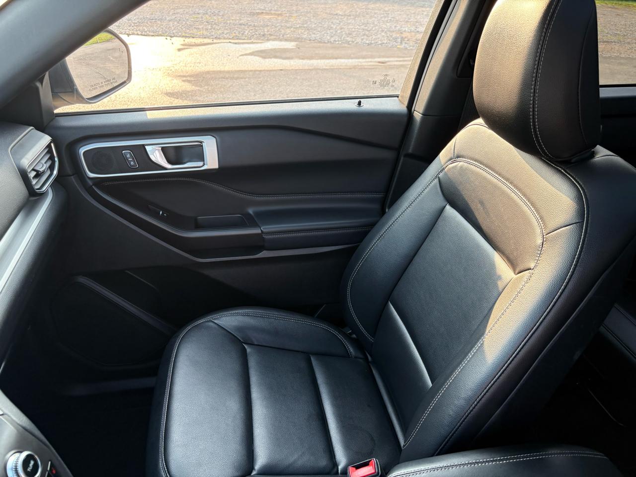 Ford Explorer 4dr 112" WB XLT 4WD 2020