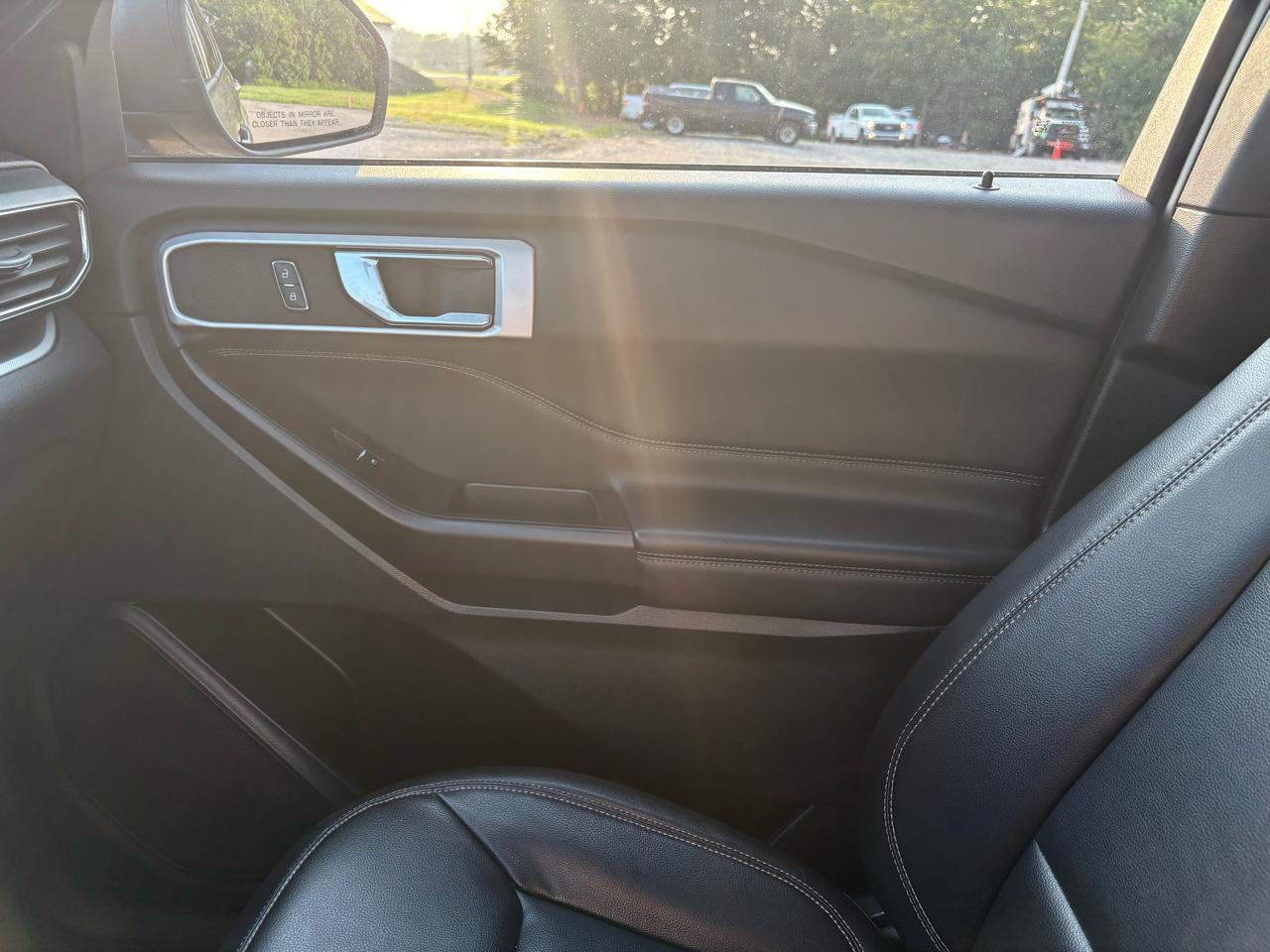 Ford Explorer 4dr 112" WB XLT 4WD 2020