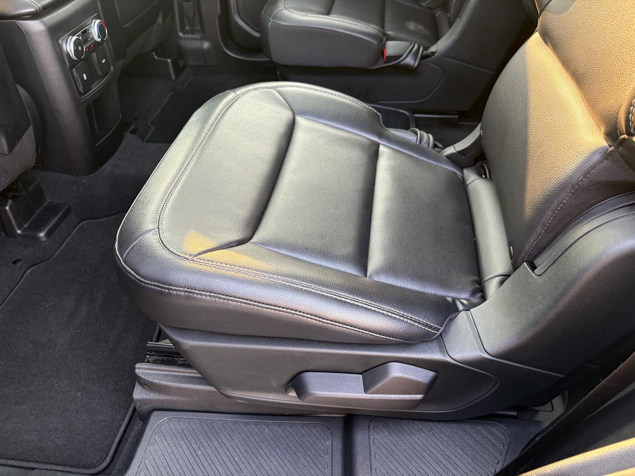 Ford Explorer 4dr 112" WB XLT 4WD 2020