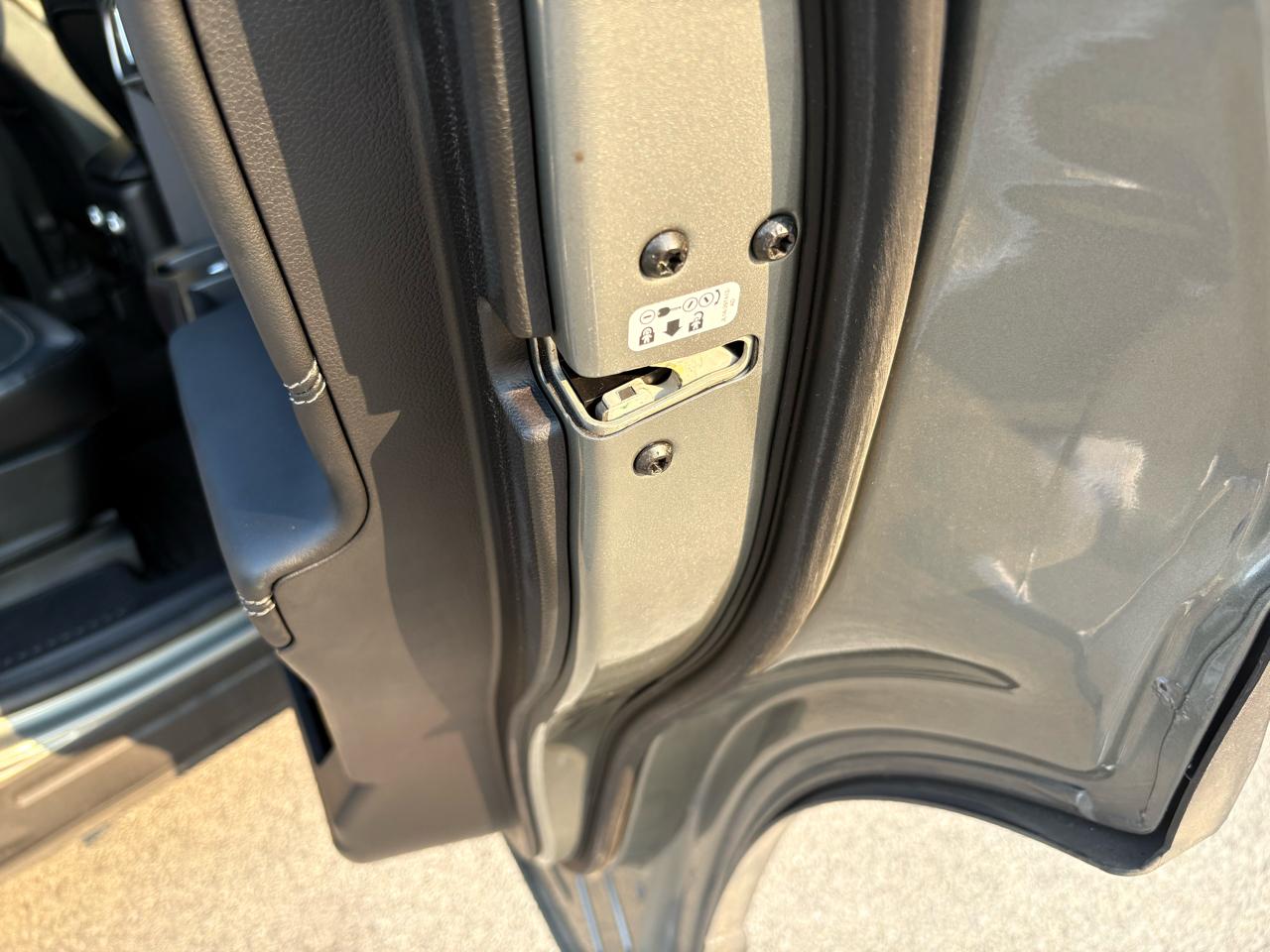 Ford Explorer 4dr 112" WB XLT 4WD 2020