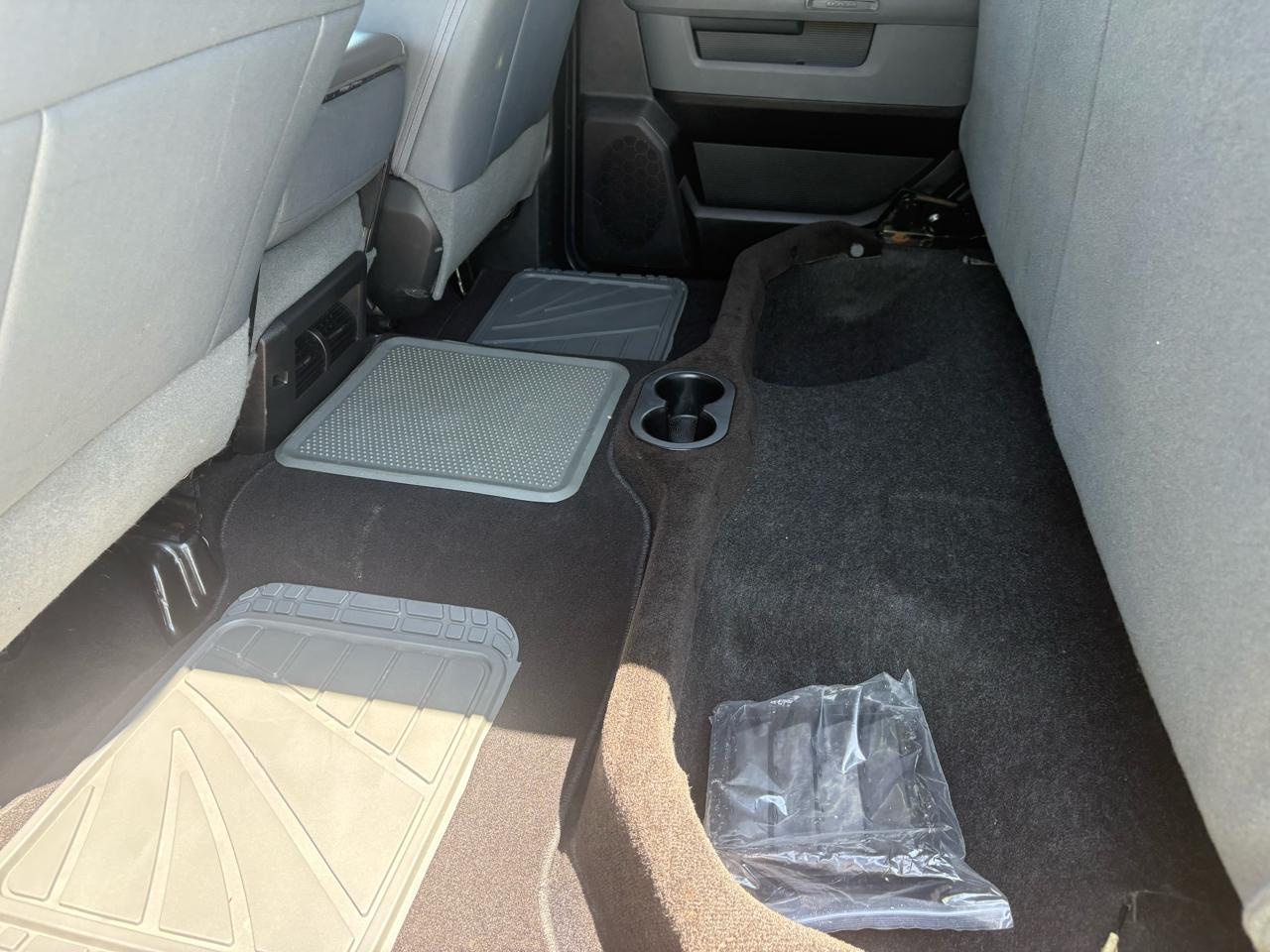 RAM 1500 4WD Crew Cab 140.5" SLT 2017