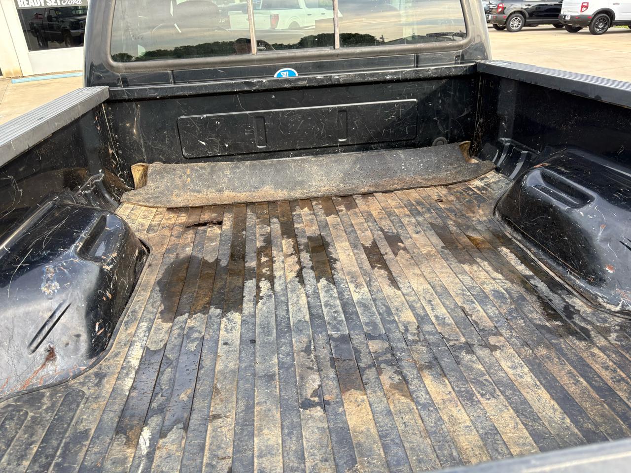 Ford Super Duty F-250 Supercab 142" XLT 2003