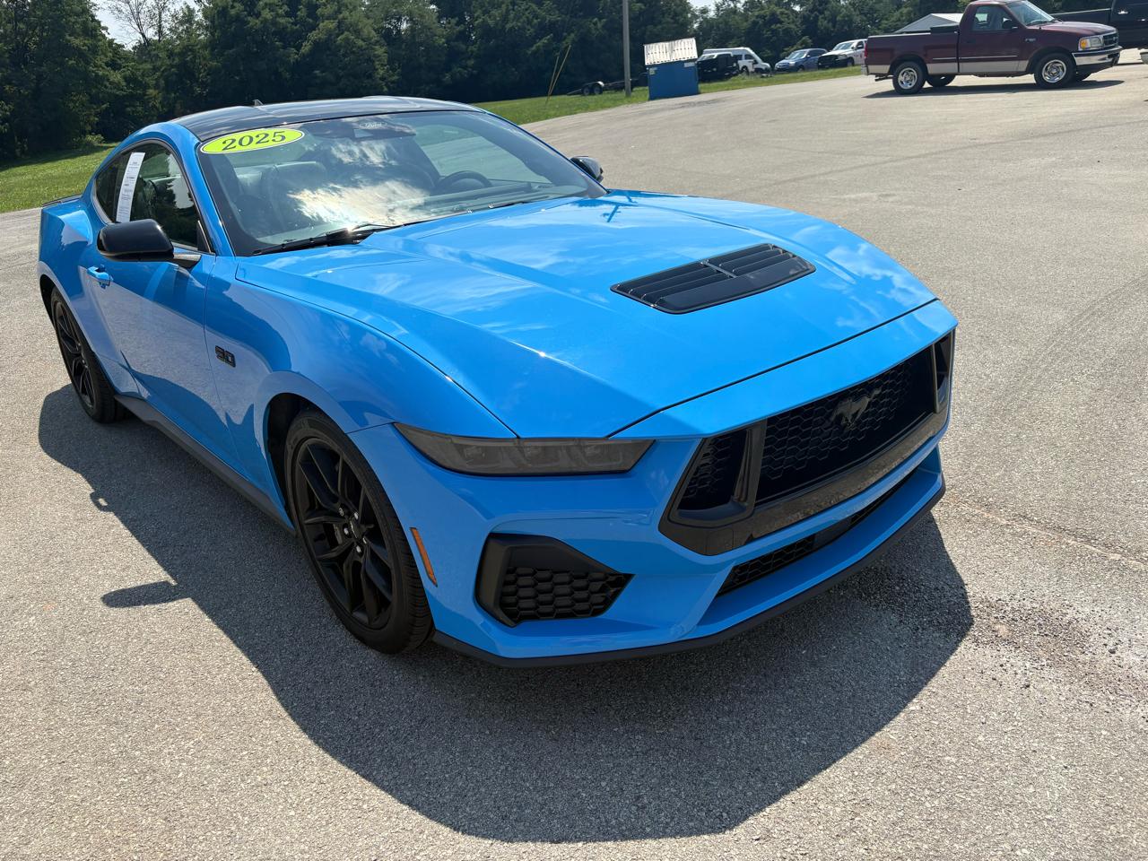 2025 Ford Mustang GT Fastback