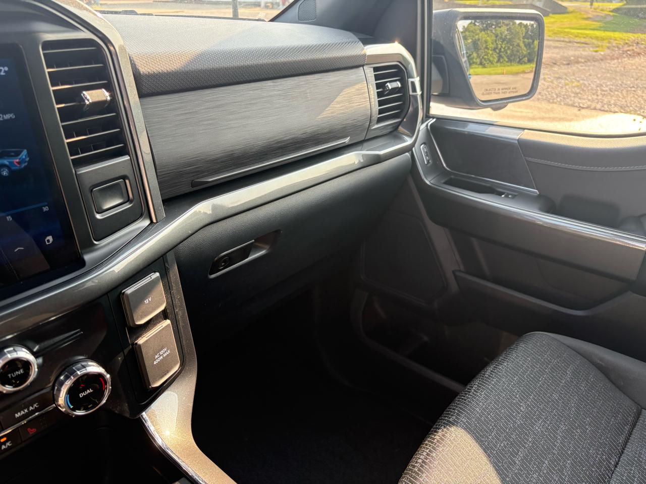 Ford F-150 4WD SuperCrew 145" XLT 2023