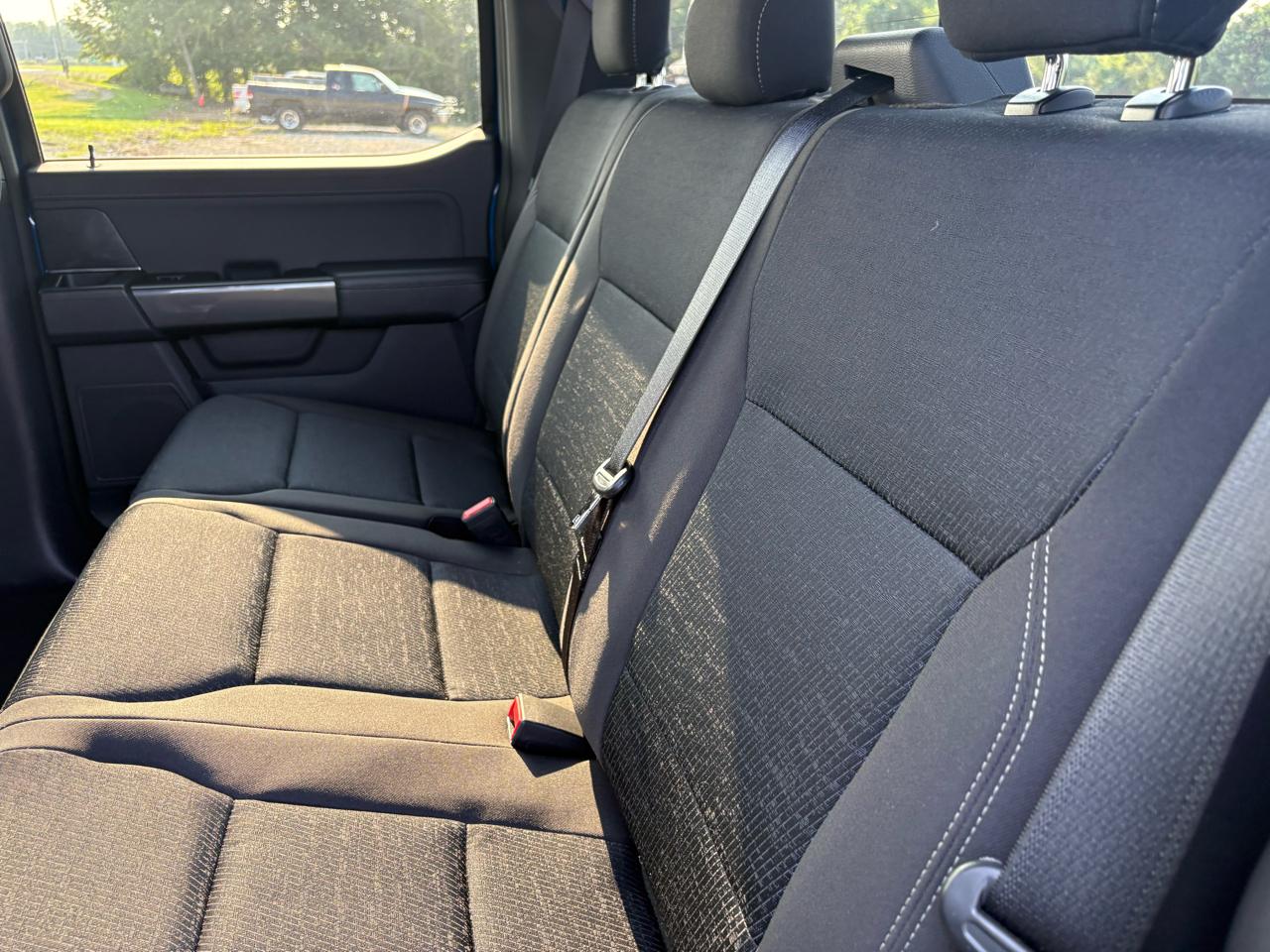Ford F-150 4WD SuperCrew 145" XLT 2023