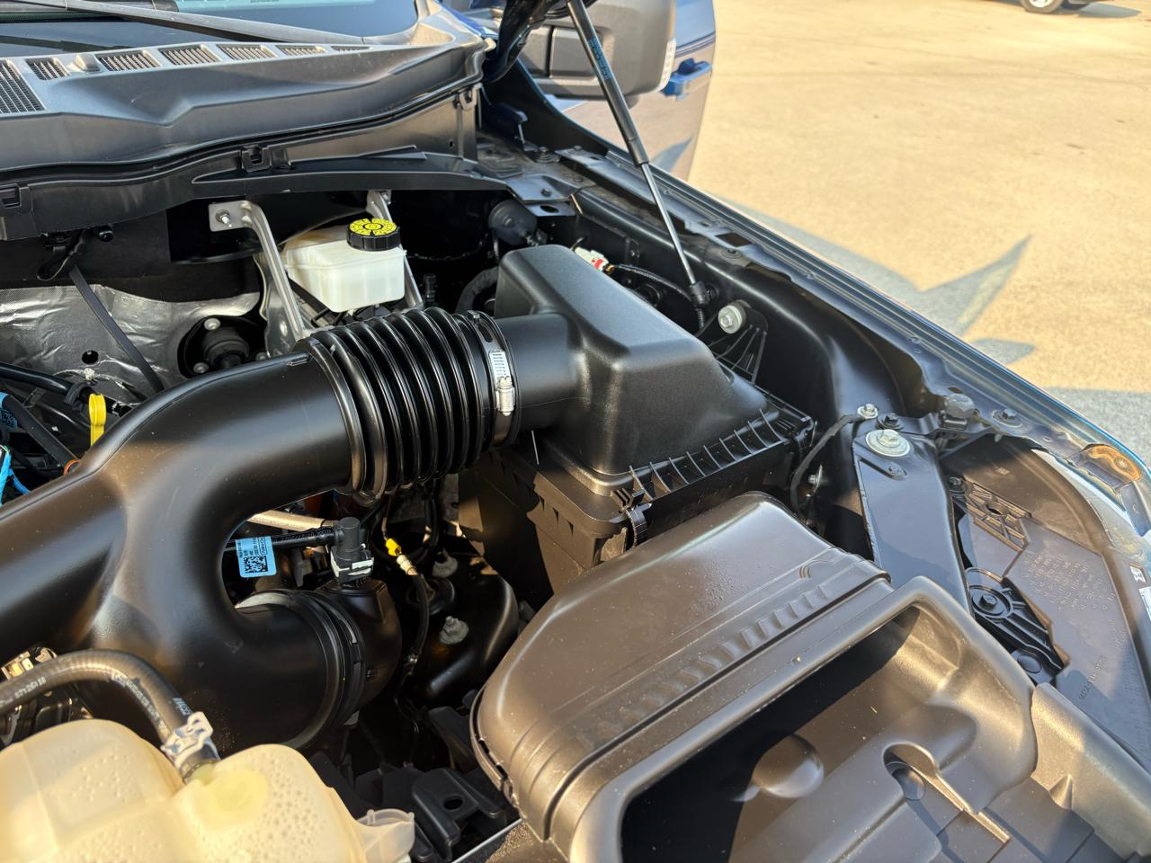 Ford F-150 4WD SuperCrew 145" XLT 2023