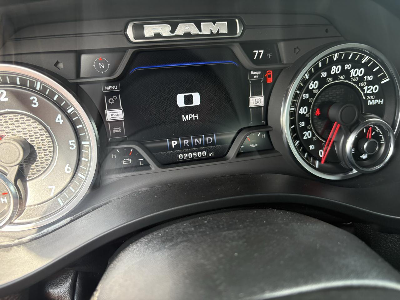 RAM 1500 Big Horn 4x4 Crew Cab 5'7" Box 2023