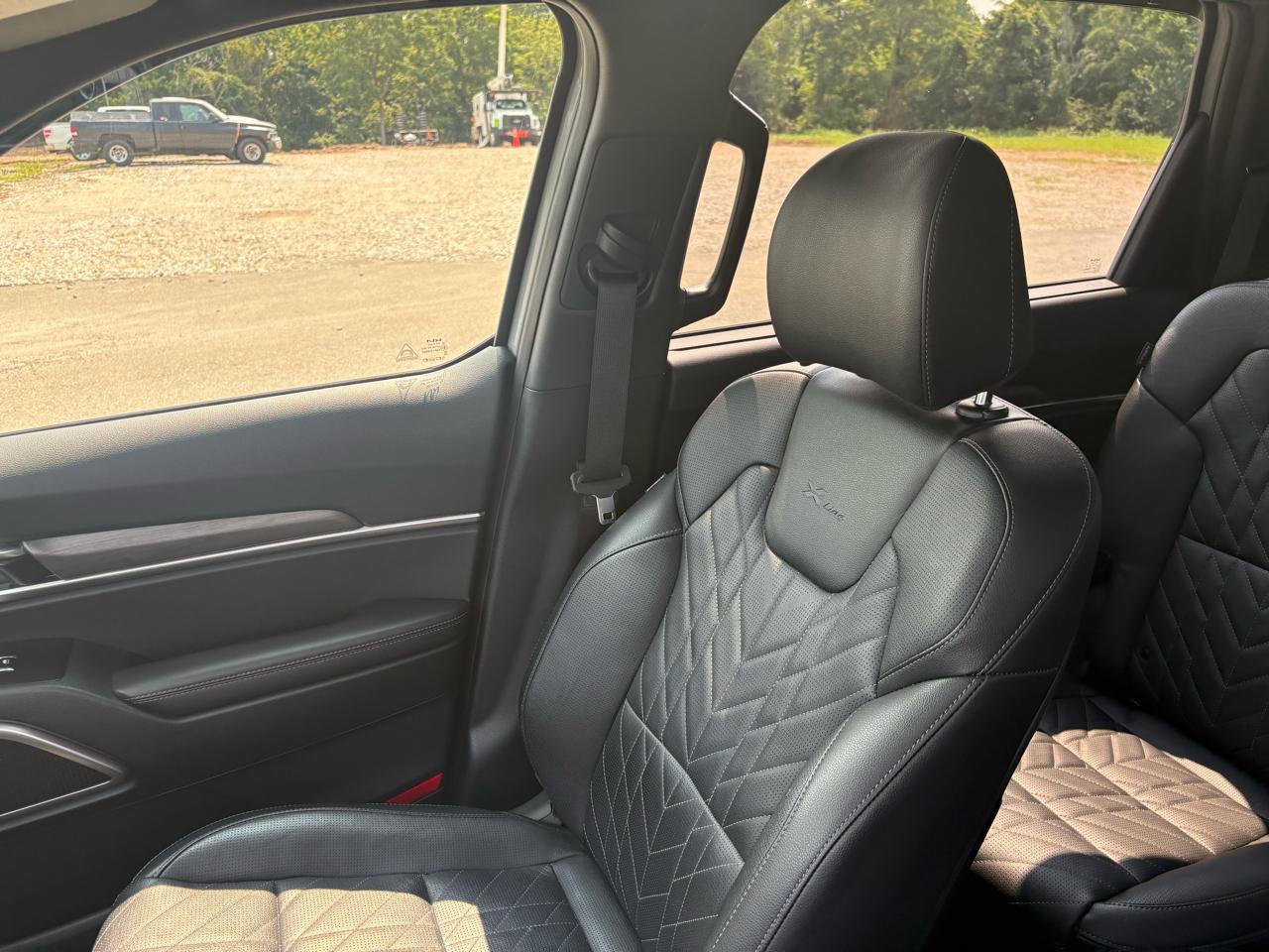 Kia Telluride EX X-Line AWD 2025