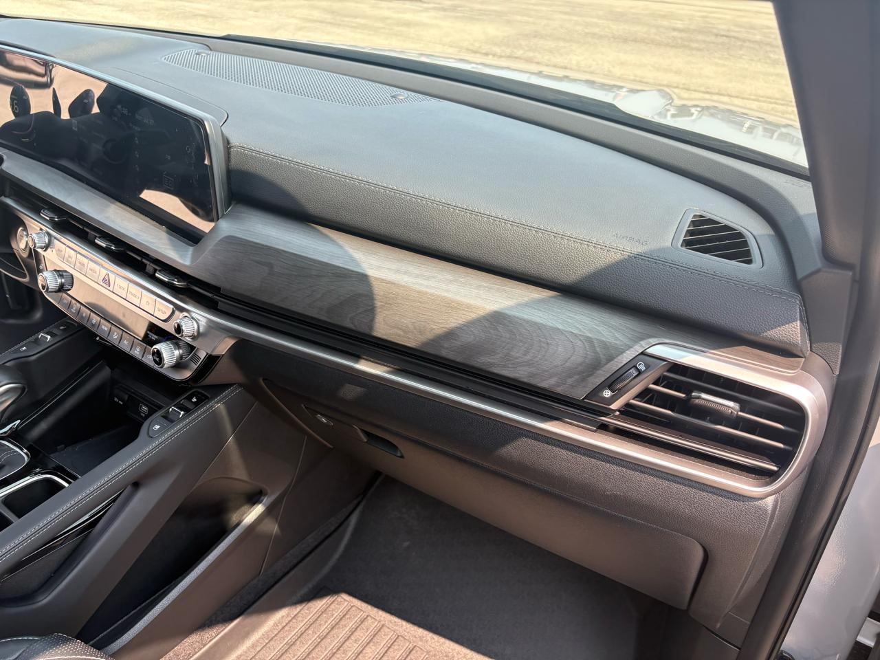 Kia Telluride EX X-Line AWD 2025