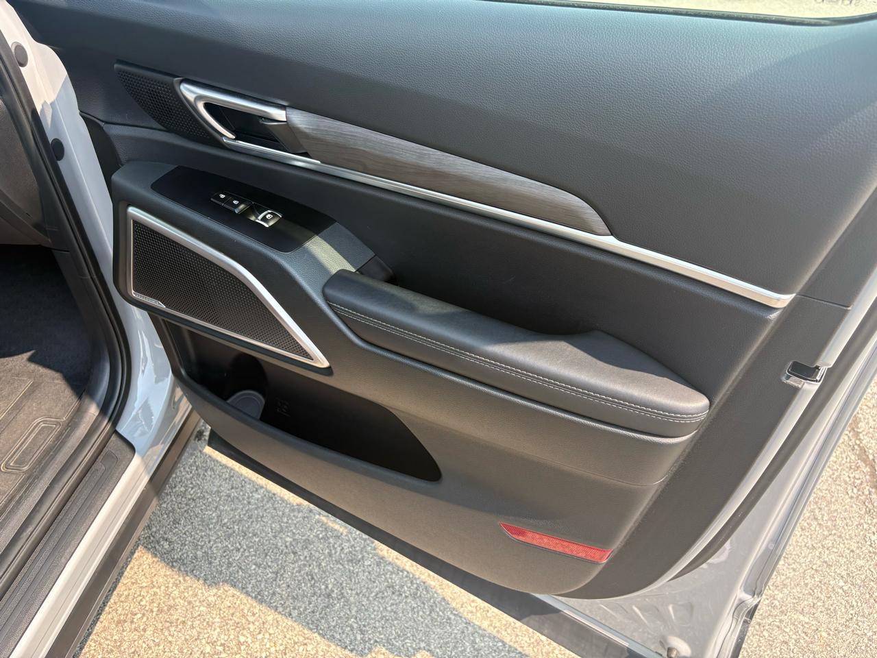 Kia Telluride EX X-Line AWD 2025