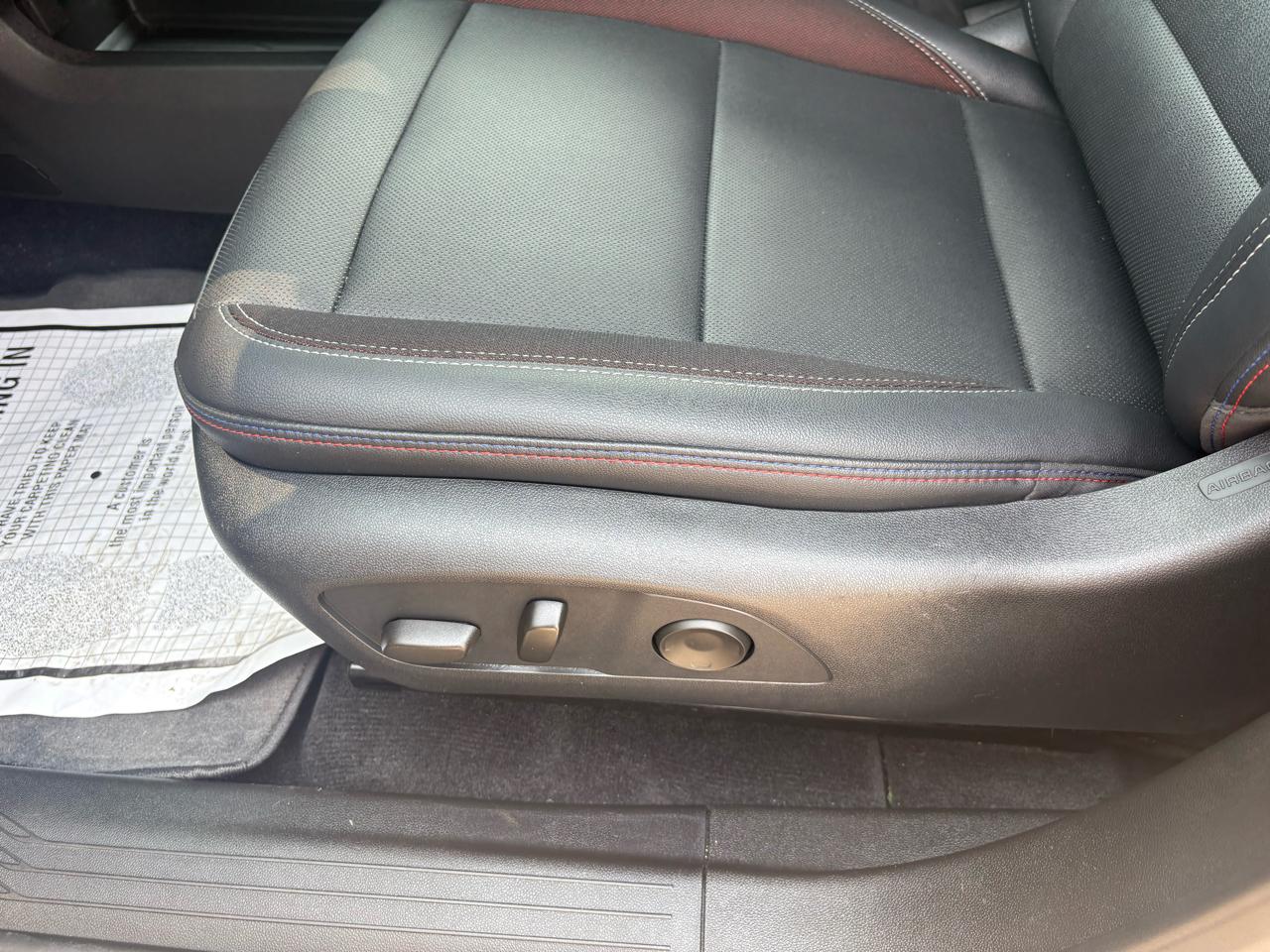 Chevrolet Equinox EV 4dr RS w/0RP *Ltd Avail* 2024