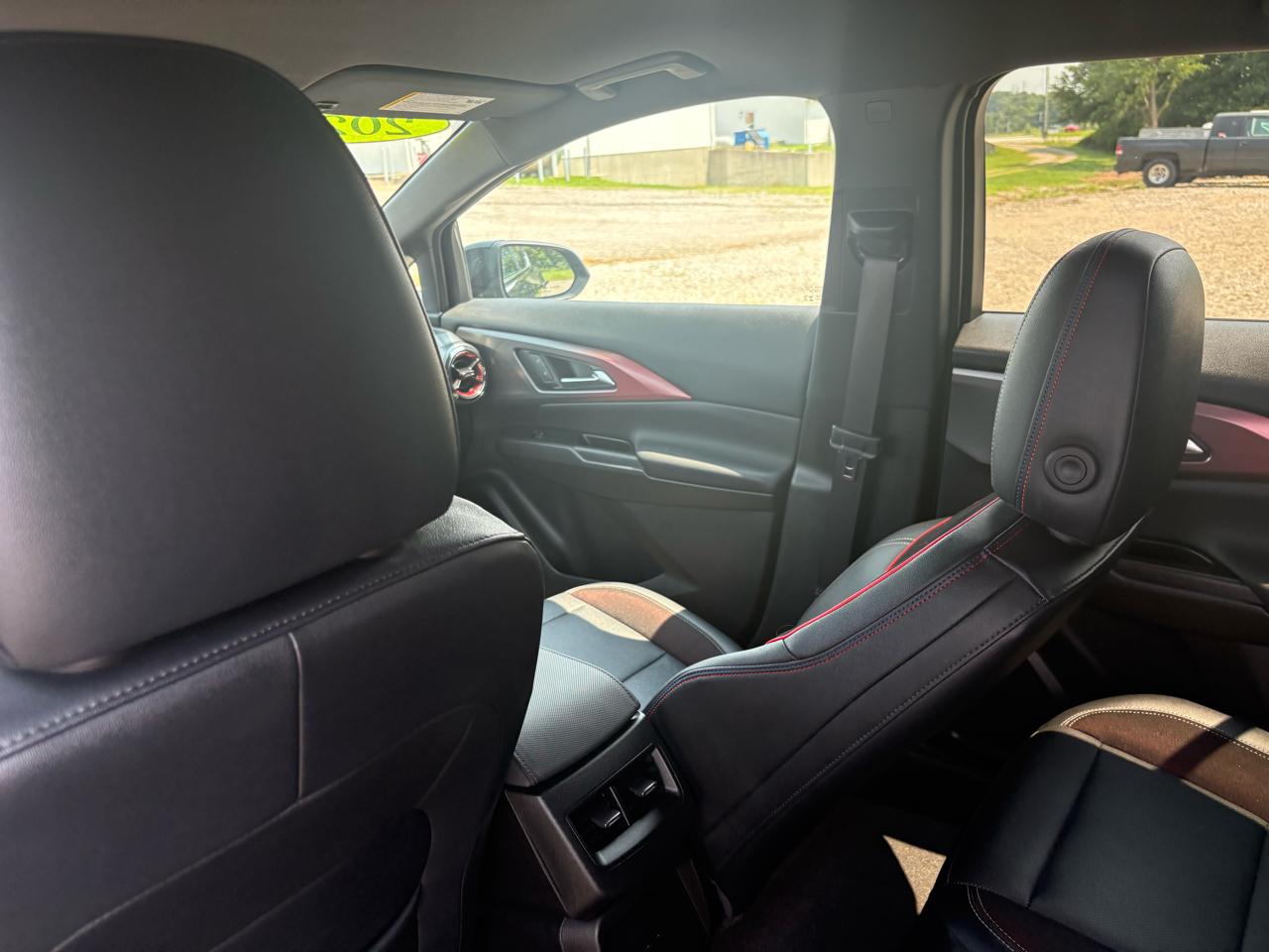 Chevrolet Equinox EV 4dr RS w/0RP *Ltd Avail* 2024