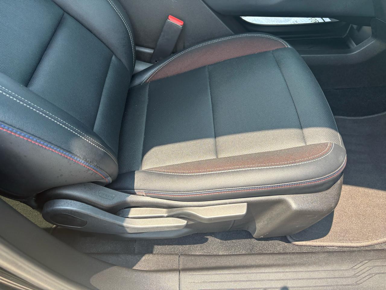 Chevrolet Equinox EV 4dr RS w/0RP *Ltd Avail* 2024