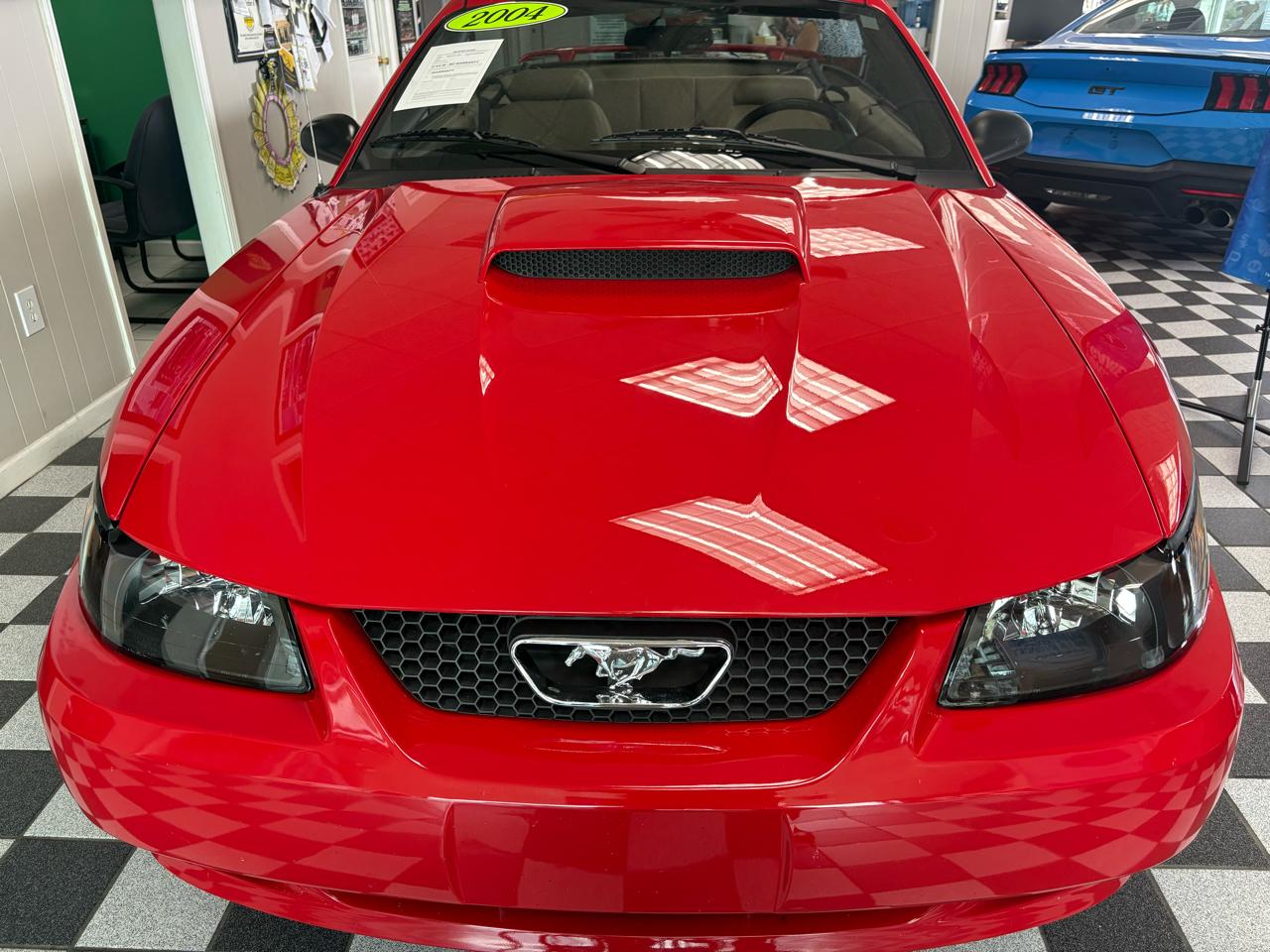 Ford Mustang 2dr Conv GT Deluxe 2004