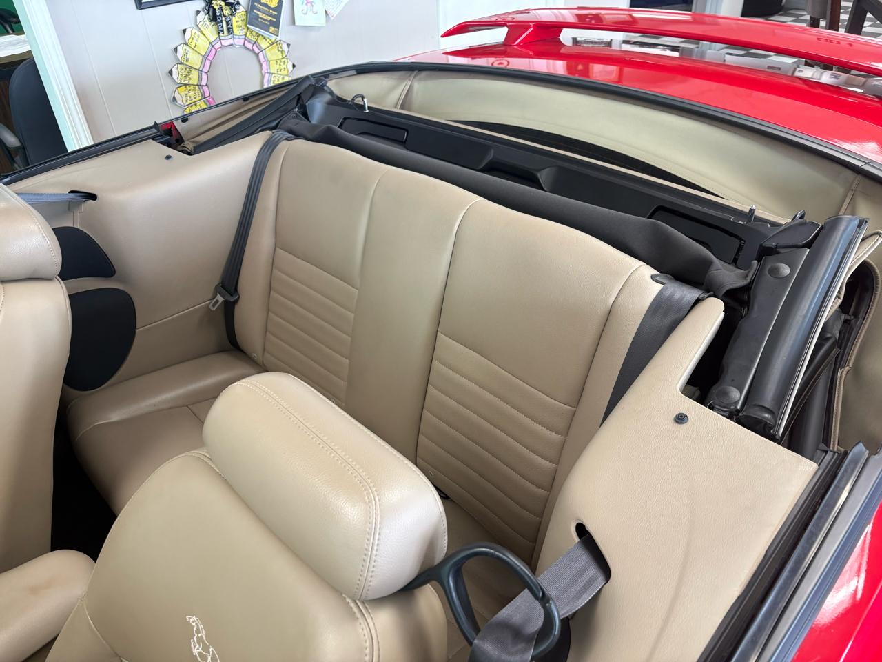 Ford Mustang 2dr Conv GT Deluxe 2004